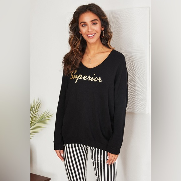 venti6 Tops - (2207-SUP-BLK) SUPERIOR LOGO V-NECK L/S KNIT SWEATER